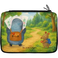 Mr. & Mrs. Panda Federtasche Pinguin & Maus Wanderer Design - Weiß - Geschenk, Wandern, Etui, für Stifte, Pinguine, Abenteuer, Schreibmappe, Bleistiftetui, Federmappe