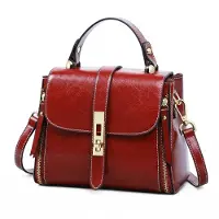Tollzwood Damen Handtasche aus Echtleder – Rot Leder Umhängetasche & Schultertasche – Vintage Crossbody Bag klein