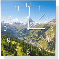 Wallario Design Wanduhr Sommerliches Alpenpanorama aus Aluverbund, Größe 30 x 30 cm