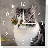 Wallario Design Wanduhr Katze mit Stil aus Echtglas, Größe 30 x 30 cm