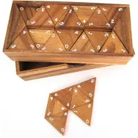 Logoplay Holzspiele Tridomino Weiße Zahlen– Dreieck-Domino aus Holz für 2 bis 6 Spieler im Holzkasten