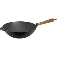 Ronneby Bruk Wok "Maestro Wokpfanne, Ø 32 cm, mit Holzgriff", schwarz (schwarz, mit eichenholzgriff), B:32cm H:13cm L:58cm, Pfannen, Wok