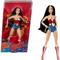 Barbie Signature Wonder Woman Sammelpuppe in rot-blauem Outfit mit goldenen Accessoires und Lasso, Modepuppe, Weiblich, 12 Jahr(e), Junge/Mädchen, 320 mm, Mehrfarbig