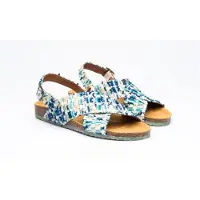 Zouri - Women's Coral - Sandalen Gr 36 weiß