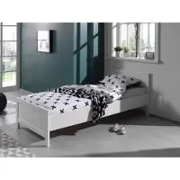 Vipack Diese ERIK-Kombination in Weiß besteht aus einem Bett (90x200) und einem passenden Lattenrost.