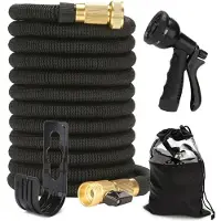 StarTech.com Gartenschlauch - Erweiterbarer Wasserschlauch 30 m - Flexibel - Knickfestes Design - Mit Spritzpistole - TPE/Polyester - Schwarz