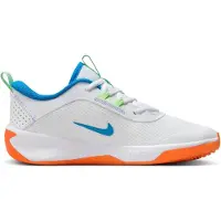 Nike OMNI MULTI-COURT (GS) LT OREWOOD BRN/BARELY VOLT-LIL