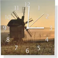 Wallario Design Wanduhr Morgendämmerung am Mühlenfeld aus Aluverbund, Größe 30 x 30 cm
