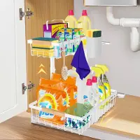 Unyqoos L-förmiger Unterspülen‑Organizer, höhenverstellbar 35–43 cm – 2 ausziehbare Schubladen mit Holzgriffen, verstärktes Metall, 30 kg Tragkraft, PVC-Boden