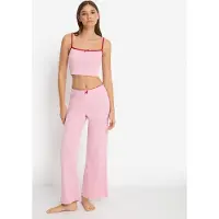 LASCANA Pyjama , Damen, Gr. 32/34, rosa, Jersey, Obermaterial: 100% Baumwolle, gerade hüftlang, ohne Ausschnitt, Homewear-Sets Pyjama, mit Kontrast-Häkelkanten