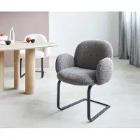 DELIFE Freischwinger Nube-Flex mit Armlehnen Bouclé Silbergrau Freischwinger flach Schwarz Taschenfederkern