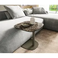 DELIFE Beistelltisch Edge Boot 50x50 cm Keramik Emperador Extra Lucidato Dunkelbraun Eleny Metall Effektfinish Titan