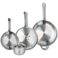 Elo Ein Set bestehend aus 3 Kochtöpfen (24, 28 und 32 cm Durchmesser) und einem kleinen Topf (14 cm Durchmesser) aus der Profi Brillant Serie