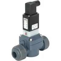 Burkert Magnetventil 32 mm Klebemuffen NC PVC FKM 0,5-6bar/7-87psi 110VAC 0142 67653