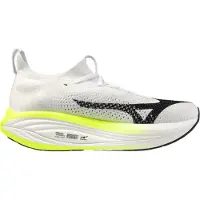 Mizuno - Laufschuhe &ndash; Herren &ndash; Neo Vista 3 - Neo Vista 3 White/Black/Orange.com für Herren - Größe 9,5 UK - Weiß