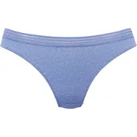 LASCANA String "Freya", Damen, Gr. 32/34, blau (kornblumenblau), Spitze, Obermaterial: 85% Polyamid, 15% Elasthan, Unterhosen String, aus Spitze in Leo-Optik mit modischem Bund, sexy Dessous