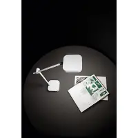 Perenz 8-W-LED-Tischleuchte mit Touch-Steuerung und USB-Anschluss, modernes Design aus weißem Kunststoff, stufenlos dimmbar, Höhe 37 cm -