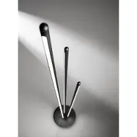 Perenz TWINS LED-Design-Stehleuchte von aus schwarzem Metall