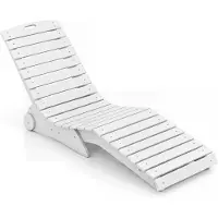 Costway Sonnenliege wetterfest, ergonomische Gartenliege mit Rollen, Liegestuhl aus HDPE, Terrassenliege bis 205kg belastbar, Relaxliege Weiß