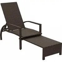 KOMFOTTEU Sonnenliege, Gartenliege mit 6-fach verstellbarer Hochlehne, Liegestuhl aus Rattan mit ausziehbarer Fußstütze & Armlehnen, Rattanliege bis 180 kg belastbar für Garten & Terrasse, Braun