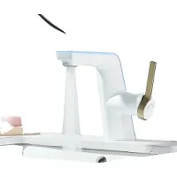 OEM Waschtischarmatur, digitales Temperaturdisplay, langlebige Messingkonstruktion, Weiß