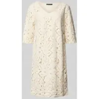 Betty Barclay Spitzen-Kleid V-Ausschnitt weiss