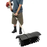 StarTech.com Motorisierte Gartenkehrbürste - Benzinmotor 52 cm³ - 2-Takt - 1,7 kW - Bürstenkopf 58 cm - Abdeckung 60 cm - Schwarz