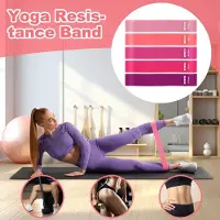 Markenlos Tragbare, elastische und ergonomische Widerstandsbänder für Workout, Fitness und Dehnung beim Heimtraining für Frauen und Männer im Gym, beim Sport sowie drinnen und draußen