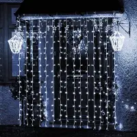 Salcar LED Lichtvorhang LED Lichterkette 8 Beleuchtungsmodi Timer und Memory-Funktion, Spritzwassergeschützt, 3 x 3m Kaltweiß Weihnachten Lichterkette