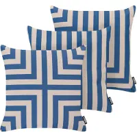 Beliani Gartenkissen 3er Set Blau u. Beige Olefin Polyester 45 x 45 cm Quadratisch Geometrisches Muster Moderner Stil Outdoor Kissen