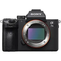 Sony α 7 III, 24,2 MP, 6000 x 4000 Pixel, Exmor R CMOS, 4K Ultra HD, Touchscreen, Schwarz
