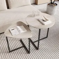 Merkloos Set aus 2 runden Couchtischen, industrielles Design
