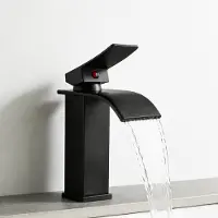 Merkloos Wasserhahn für Badezimmer mit Wasserfallauslauf und Schläuchen