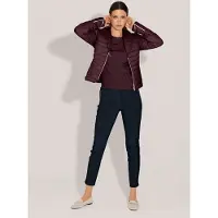 MADELEINE Steppjacke "Steppjacke Wattierte Damenjacke mit sportivem Touch", Damen, Gr. 44, rot (bordeaux), Obermaterial: 100% Polyamid PA., Modern, normal, Jacken Steppjacke, Zweiwege-Reissverschluß