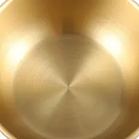 Markenlos Goldfarbene Edelstahlschüssel mit Deckel, 1 Stück | Doppelschichtige Isolierung, kompakte Form und robuste Ausführung für Küche und Gastronomie