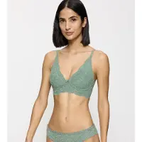 Triumph "Amourette Charm T N03" Stretch-Spitze