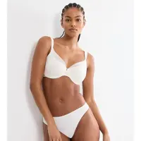 Triumph "Body Make-Up Illusion Curve" verkleinert die Brust optisch, breite Träger, formend, weich