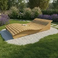 TUGA-Holztech Holzliege Wellenliege Waldsofa Relaxliege Gartenliege "Relax-Gertl" (Lärche) 1-teilig Liegebreite 120cm Himmelsliege