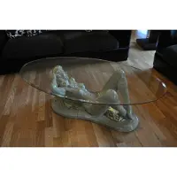 AEA Erotischer Glastisch Skulptur Figur Couchtisch Tisch Sofa Bestell Tische Statue