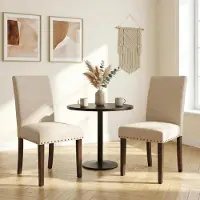 StarTech.com Polster Esszimmerstühle - 2er Set Parsons Stühle - Gepolsterter Sitz - Rückenlehne mit Knopfheftung - Ziernagel Rand - Massivholzbeine - Beige