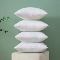 Unyqoos Kissenfüllungen 4er-Set 50x50 cm – Mikrofaser & Polykatoen, waschbar, hypoallergen, geruchsneutral, vakuumkomprimiert, Dekokissen für Sofa & Bett