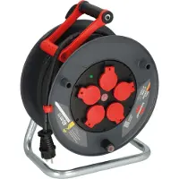 Brennenstuhl 9232400100, Schwarz, Rot, Kunststoff, 5 AC-Ausgänge, Gerade, 40 m, IP44