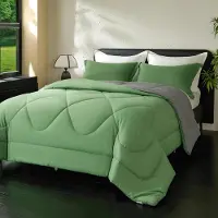 Merkloos Steppdecke 200x200 cm für alle Jahreszeiten mit Kissenbezügen