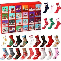 Generisch Kerst Adventskalender mit 12 Paar Socken – Verschiedene Designs für Damen und Herren – 12-tägiger Adventskalender