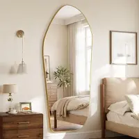 Koonmi Ganzkörperspiegel 193 x 86 cm Gold unregelmäßige Diamantform mit Ständer zum Anlehnen oder Aufhängen Aluminiumrahmen Sicherheitsglas