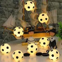 Dripio Fußball-Lichterkette, 20 LEDs, warmweiß, 2 m, batteriebetrieben