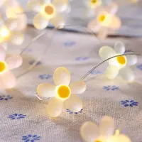 Dripio LED-Lichterkette Blumen pastell, 20 warmweiße LEDs, Timer, 2,4 m