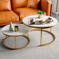 ProximaX Set aus 2 runden, ineinander schiebbaren Couchtischen – Goldfarbenes Metallgestell, Tischplatte in Holzoptik, modernes und elegantes Design für das Wohnzimmer