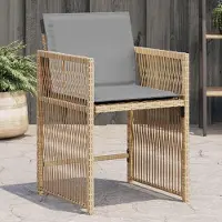 Markenlos Gartenstühle mit Kissen, 4er-Set, Beigemischung aus Poly Rattan, UV-beständig, mit klappbarer Rückenlehne und pulverbeschichtetem Stahlrahmen für Terrasse und Outdoor-Esszimmer