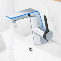 Dripio Waschtischarmatur mit LED-Temperaturanzeige, 2 Strahlarten, Silber